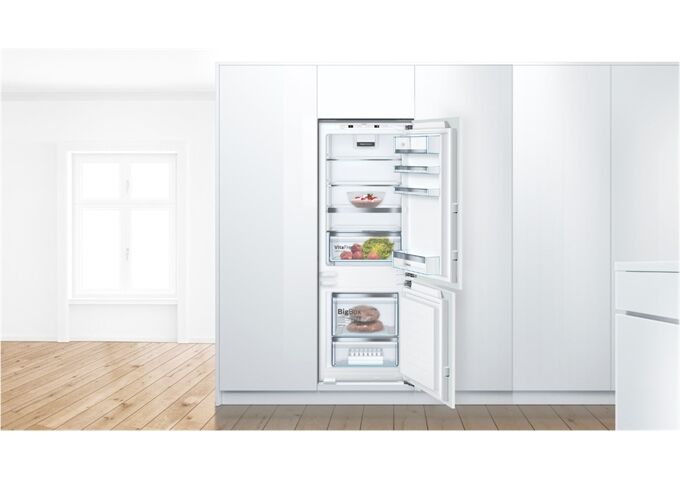 Bosch KIS77ADD0 EB-Kühlkombi 164/61L D 158cm VitaFr.inte