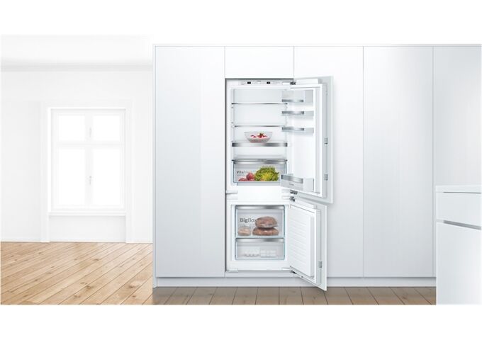 Bosch KIS77AFE0 EB-Kühlkombi 169/61L E 158cm VitaFr.inte