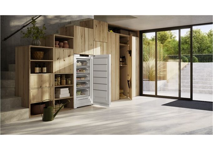 Liebherr FNa 6635-20 Gefrierschrank A 260L 145,5x69,7x76cm